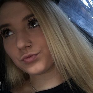 Meet your Posher, Mackenzie